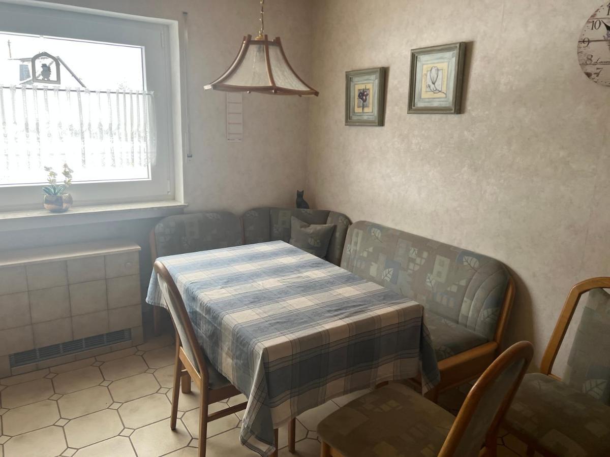 Ferienwohnungjahrsfeld Strassenhaus Dış mekan fotoğraf